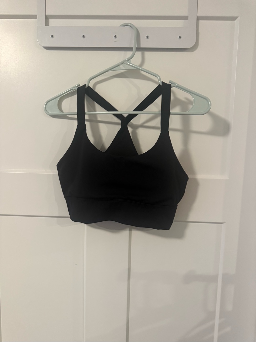 Natori Black Women's Cross-Back Active Bra size Medium Like new